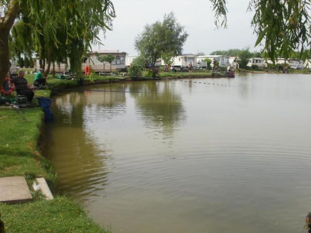 Gold Standard Caravan On South View Park Ξενοδοχείο Skegness Εξωτερικό φωτογραφία